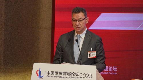 辉瑞副总裁爆料新闻视频,揭秘疫苗研发与市场推广内幕  第1张